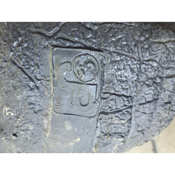 Vintage Jarrasic Park Raptor Mask Halloween Costume 27"by 26" Adult Size Heavy - Picture 8 of 9